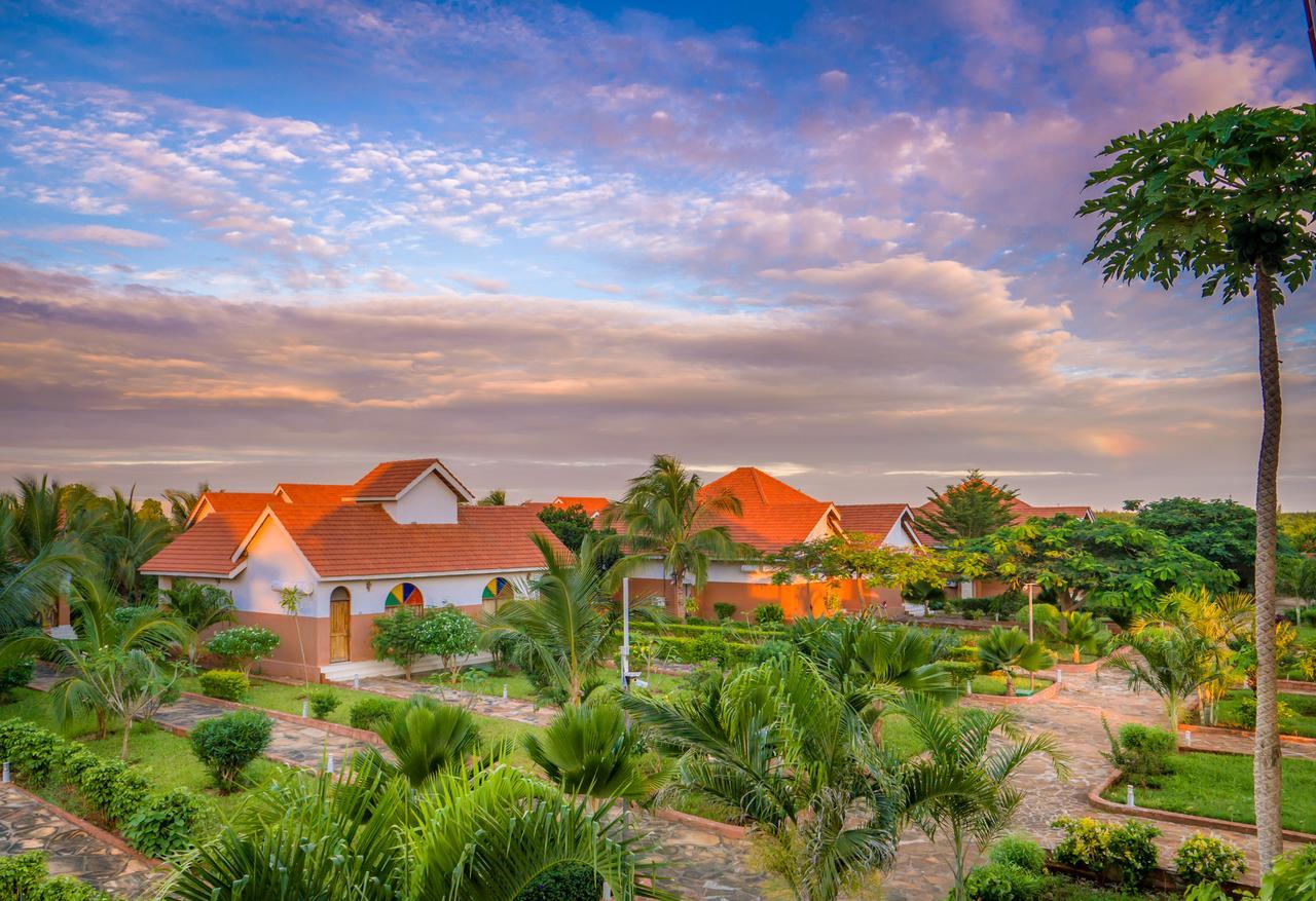 Azao Resort & Spa Pongwe Luaran gambar