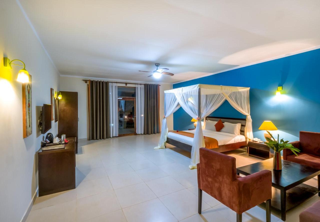 Azao Resort & Spa Pongwe Luaran gambar