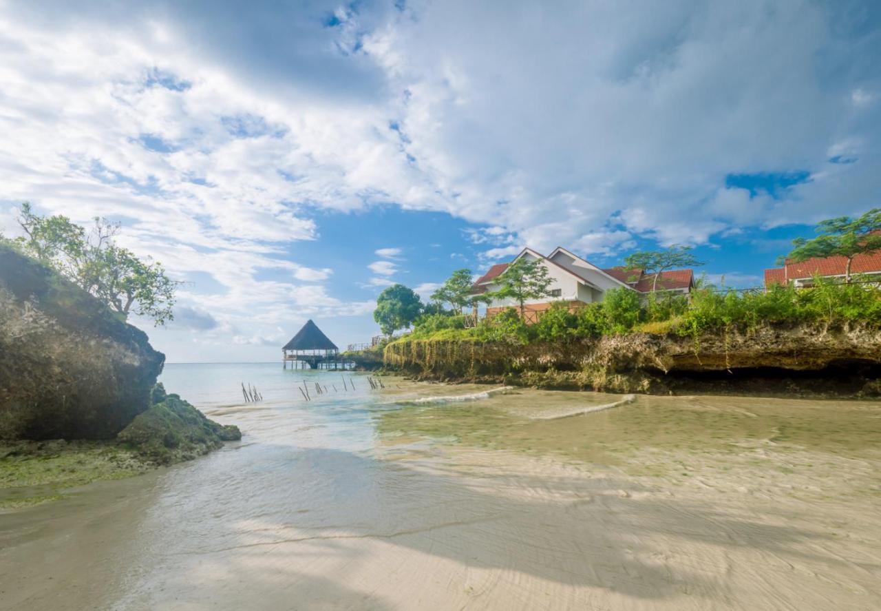Azao Resort & Spa Pongwe Luaran gambar